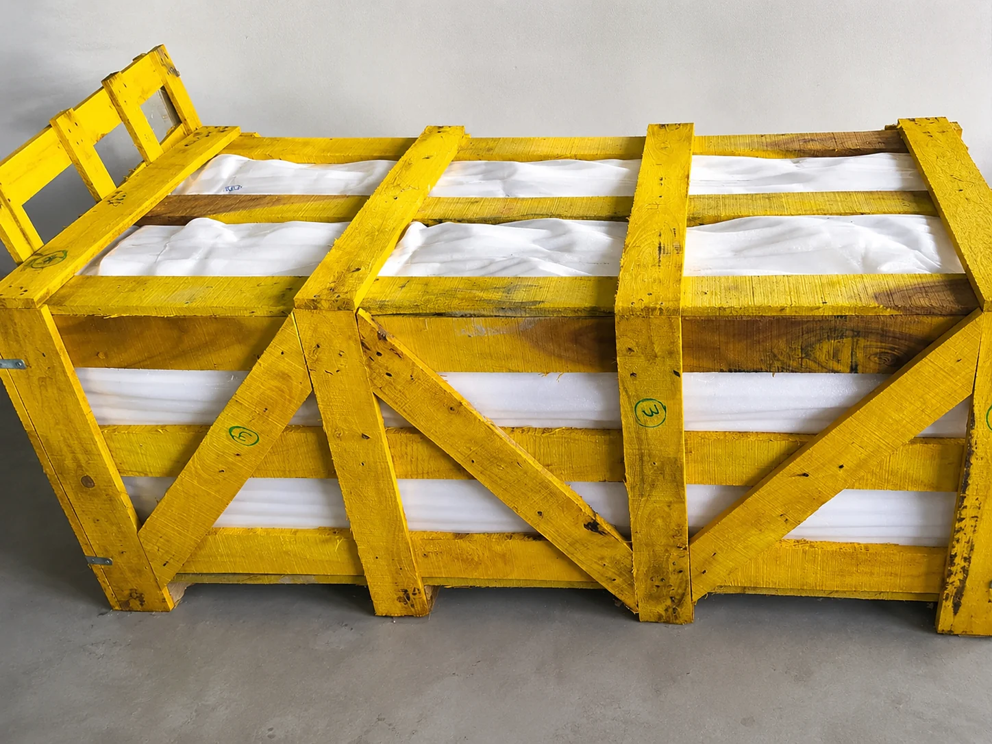 Crate Sealing 1